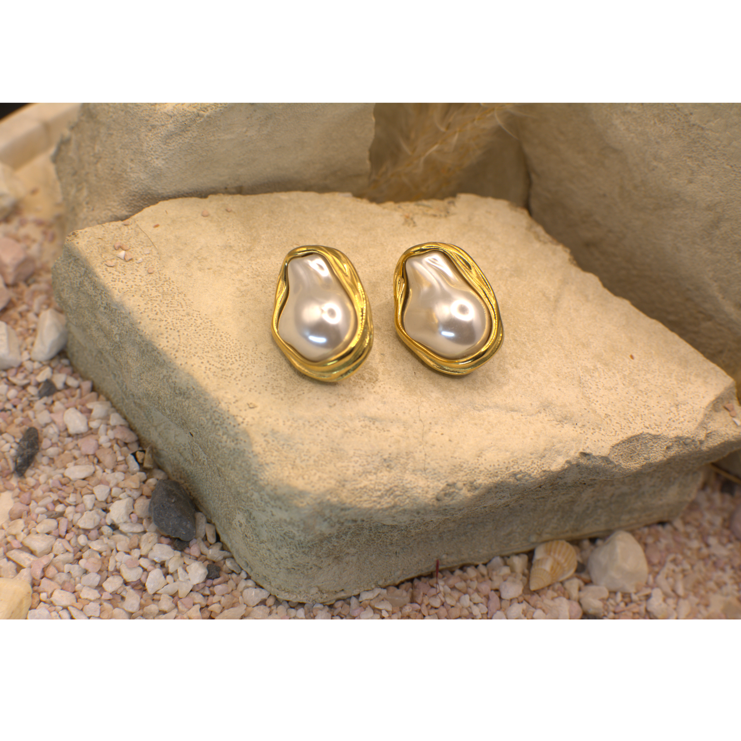 Molten Pearl | Earrings 01