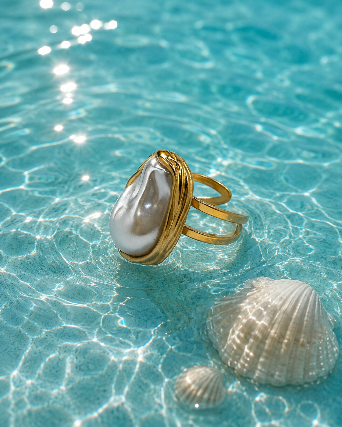 Molten Pearl |  Ring 01