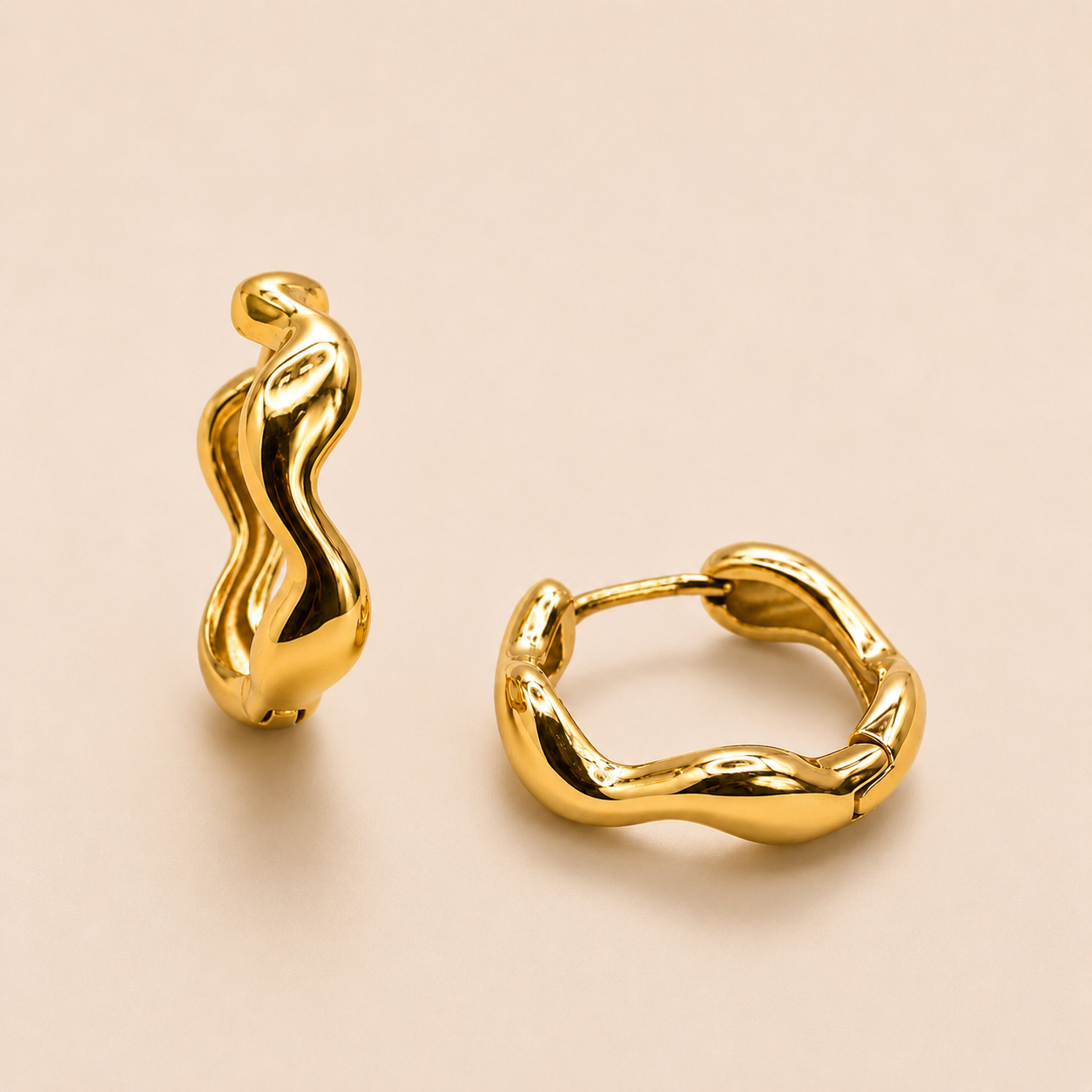 Fluid Form | Earrings 02