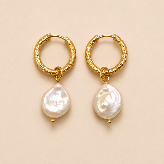 Falling Pearl | Earrings 02