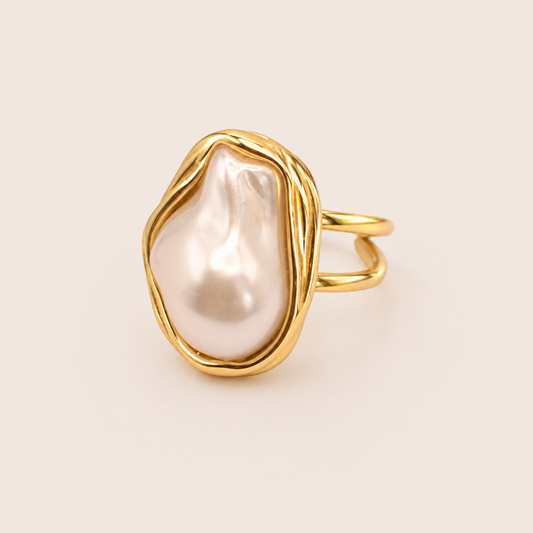 Molten Pearl |  Ring 01